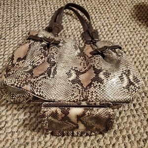 2 Handbags with matching wallet